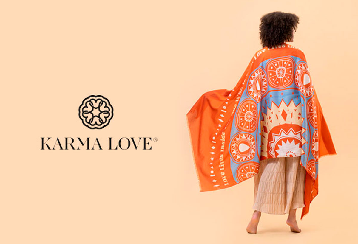 Diseño de Estampados Textiles de Pañuelos para Karma Love. G47 Studio Spain Diseño de Estampados Textiles de Pañuelos para Karma Love. G47 Studio Spain